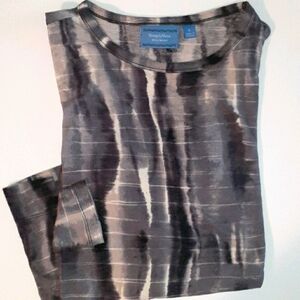 Vera Wang Top Tee Long Sleeve